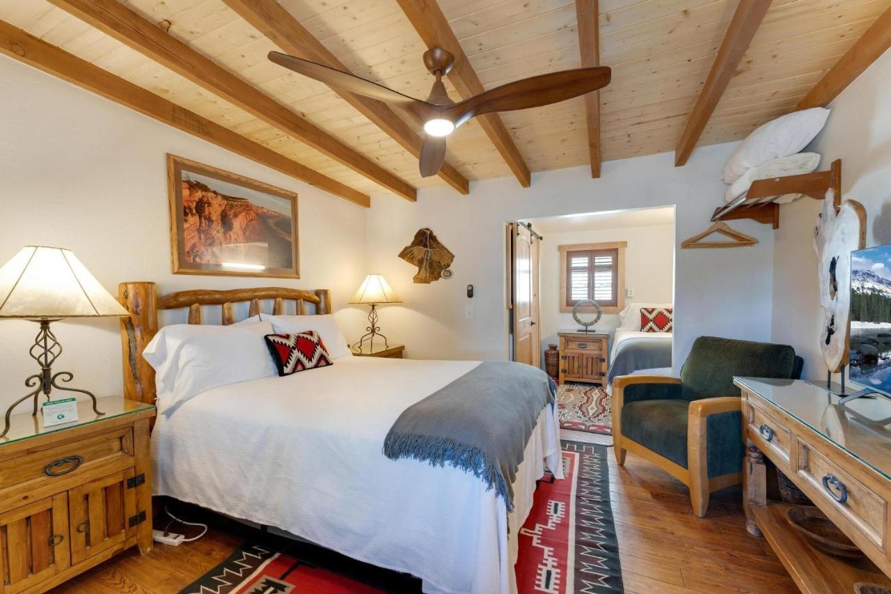Stone Lizard Lodge Blanding Ngoại thất bức ảnh